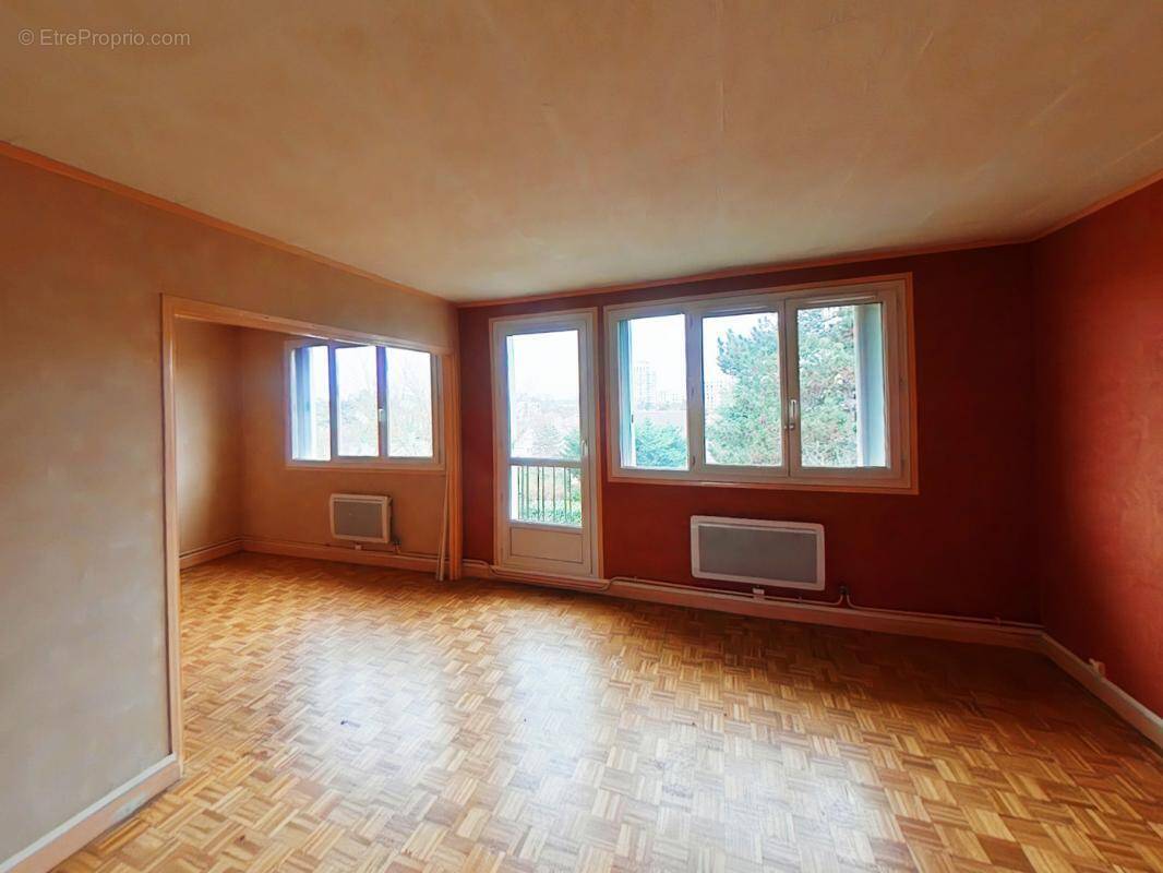 Appartement à VITRY-SUR-SEINE