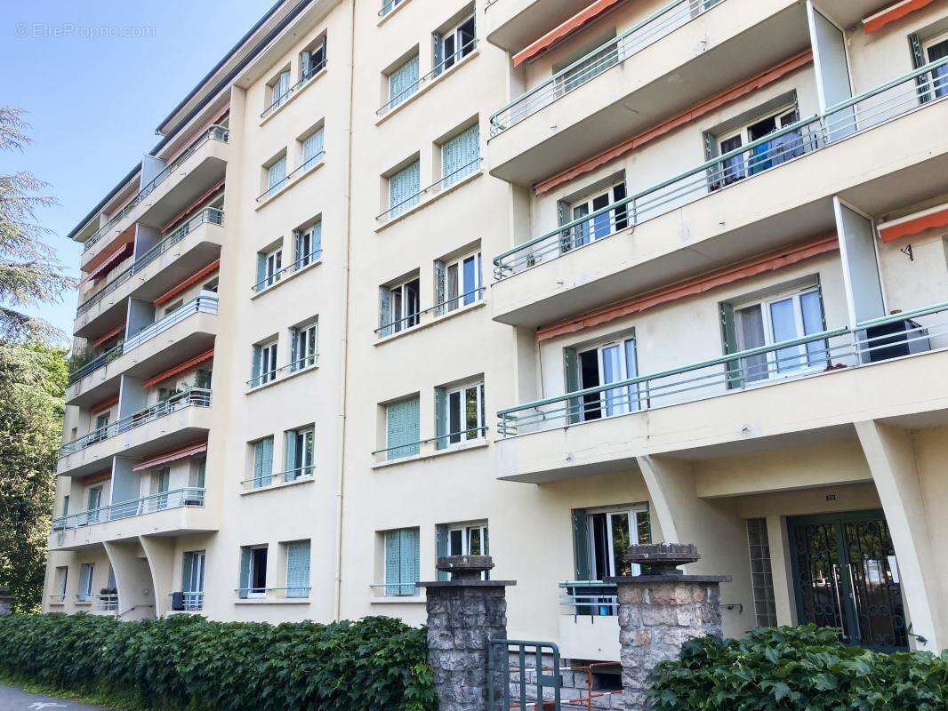 Appartement à BOURG-EN-BRESSE