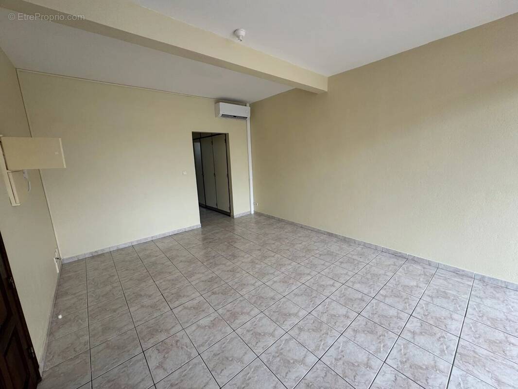 Appartement à CAYENNE