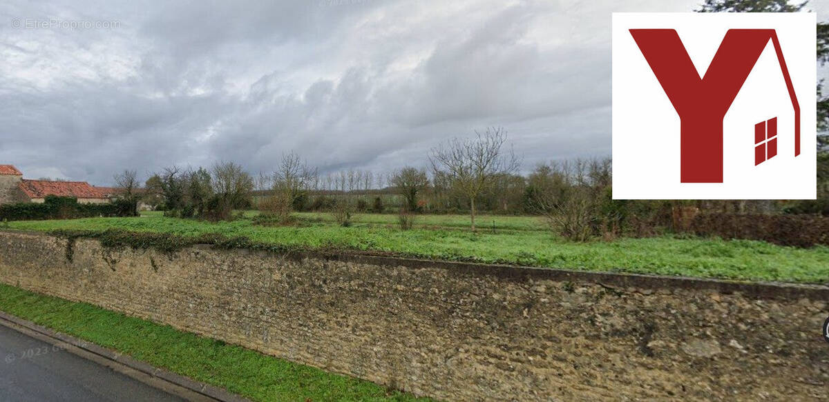 Terrain à BERNAY-SAINT-MARTIN