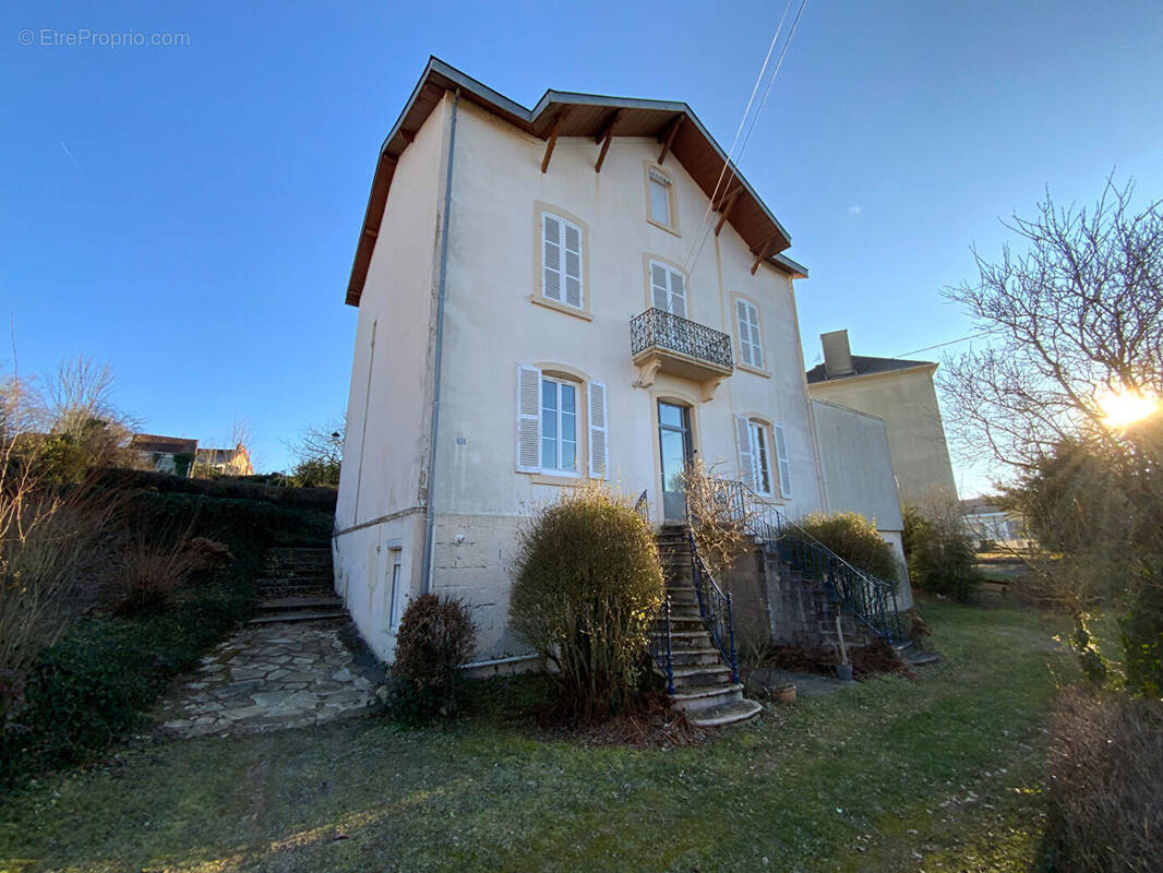 Appartement à LE CREUSOT