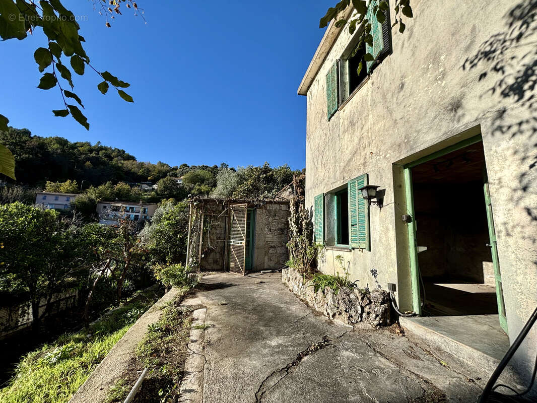 Maison à SAINTE-AGNES