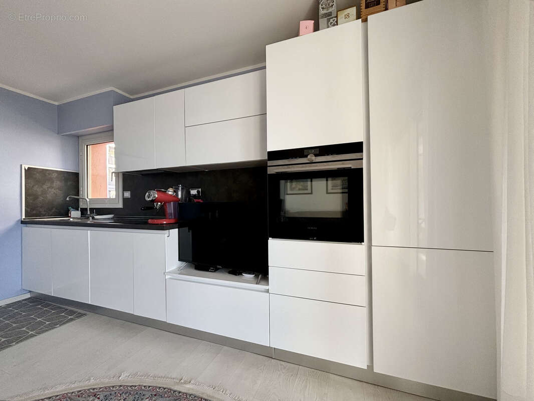 Appartement à ROQUEBRUNE-CAP-MARTIN