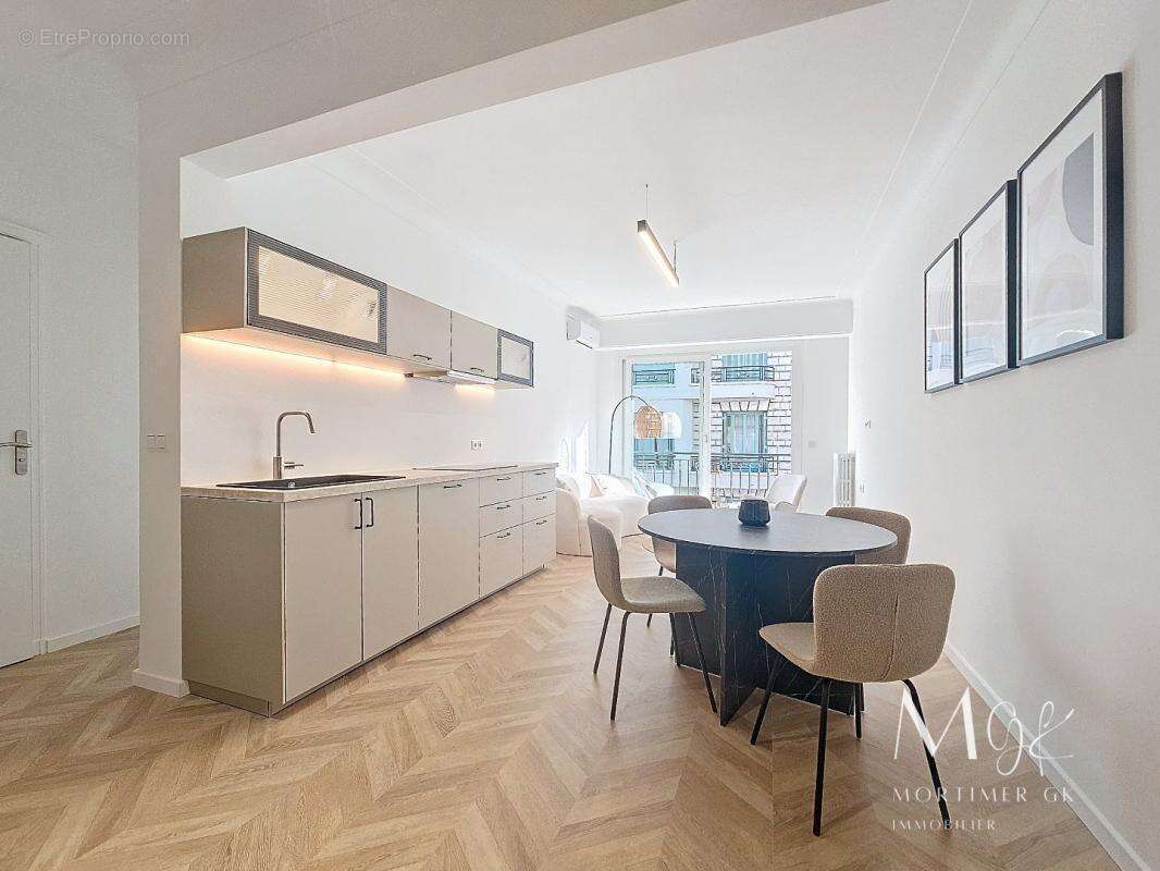 Appartement à NICE