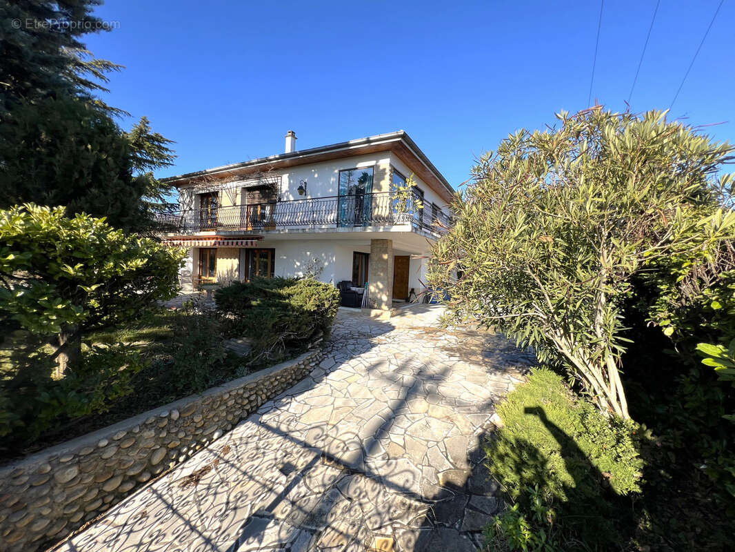 Maison à SAINT-PERAY