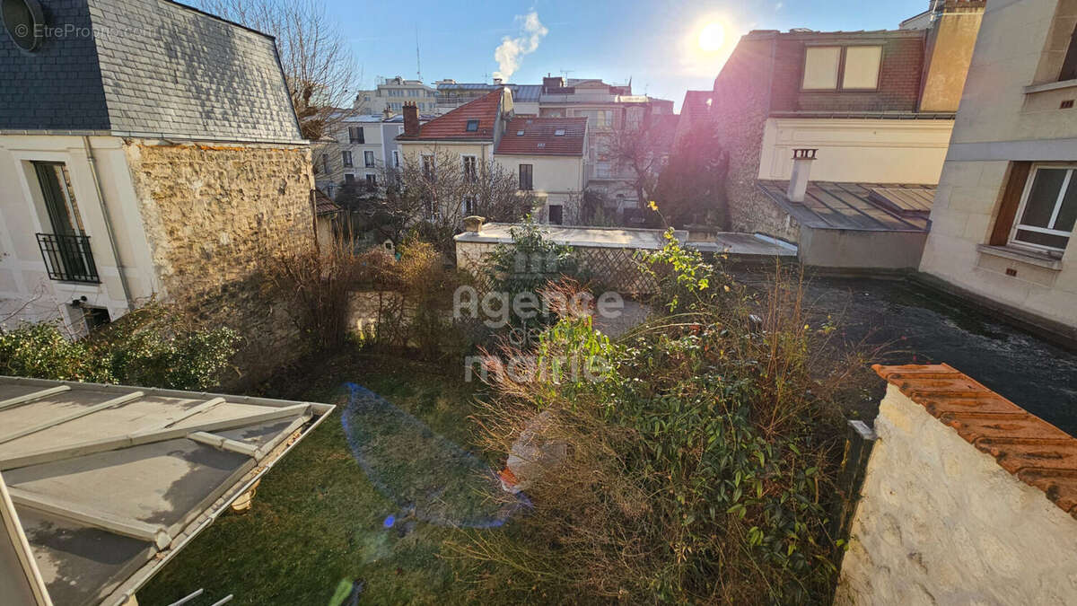 Maison à ASNIERES-SUR-SEINE