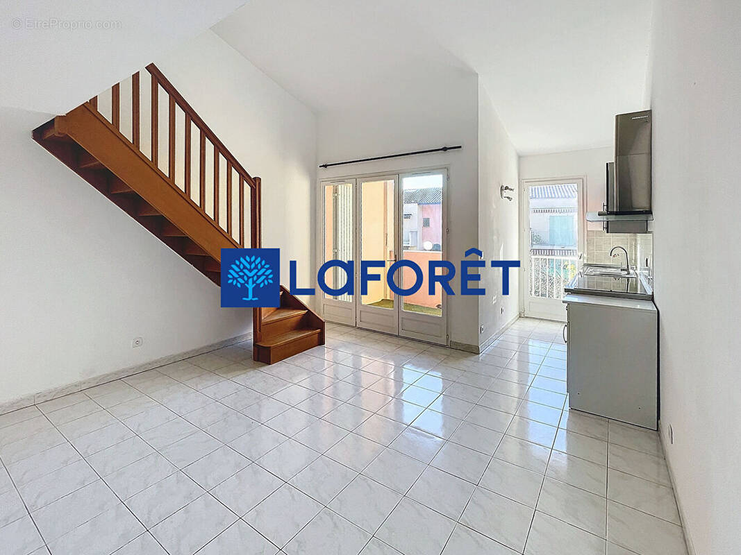 Appartement à VILLENEUVE-LOUBET