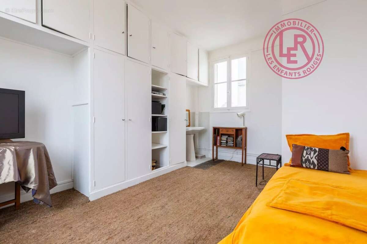 Appartement à PARIS-6E