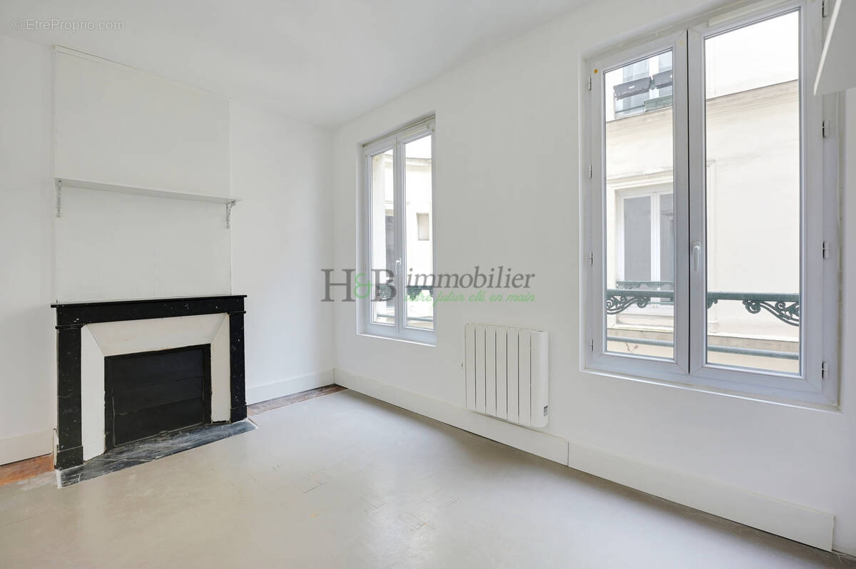 Appartement à PARIS-12E