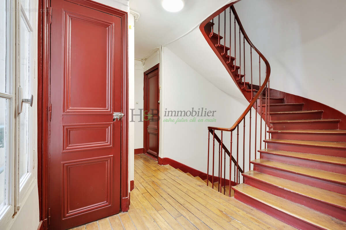 Appartement à PARIS-12E