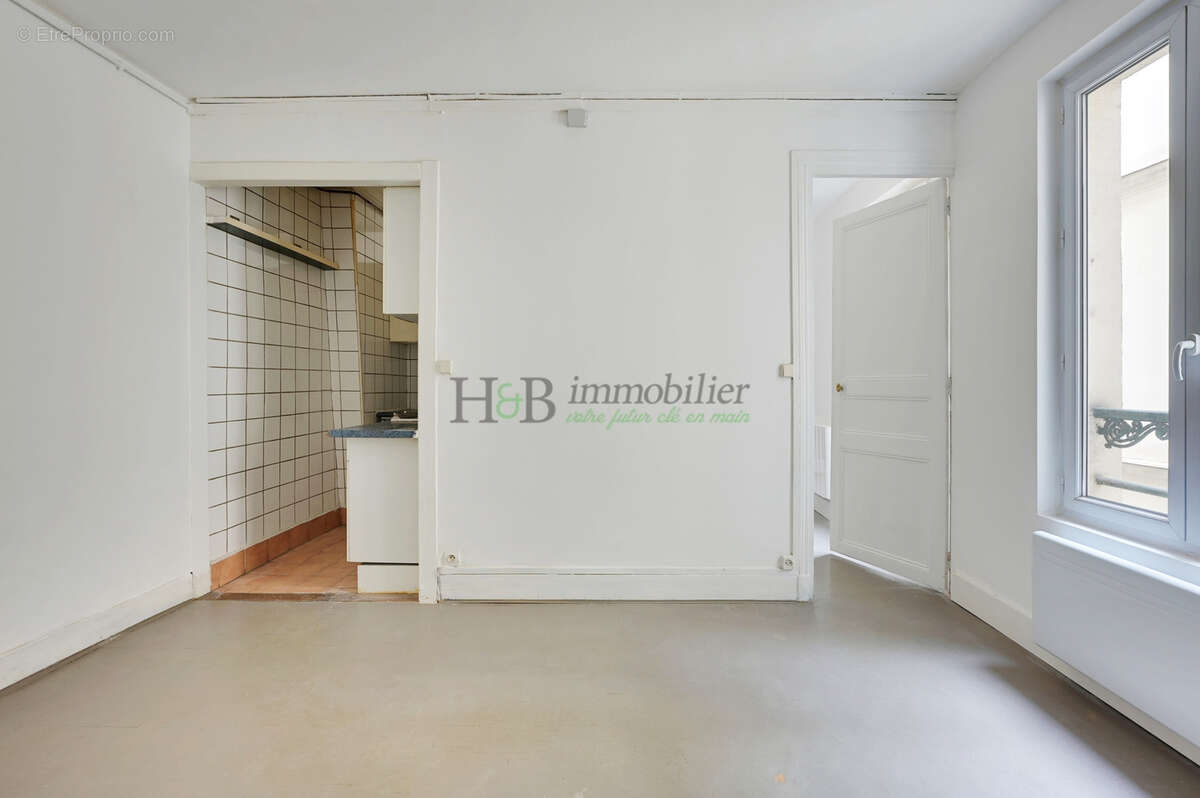 Appartement à PARIS-12E