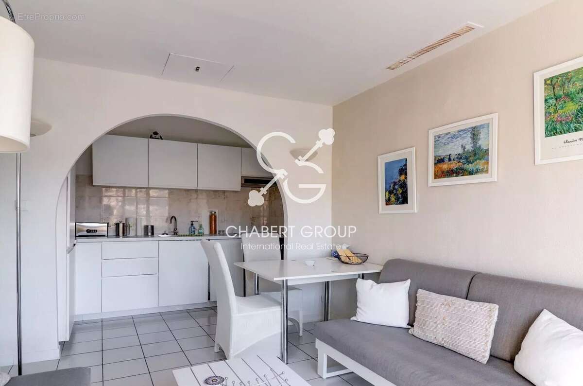 Appartement à VILLEFRANCHE-SUR-MER