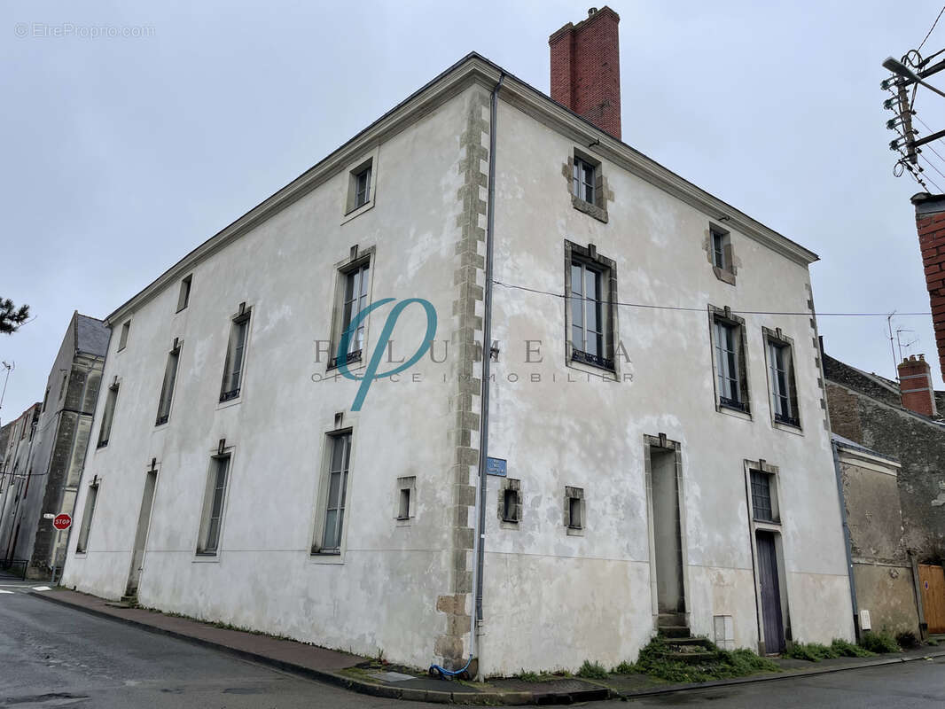 Appartement à SAINT-GEREON