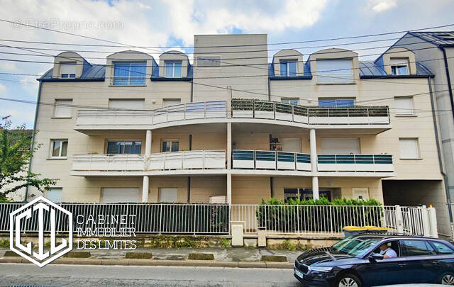 Appartement à CLICHY-SOUS-BOIS