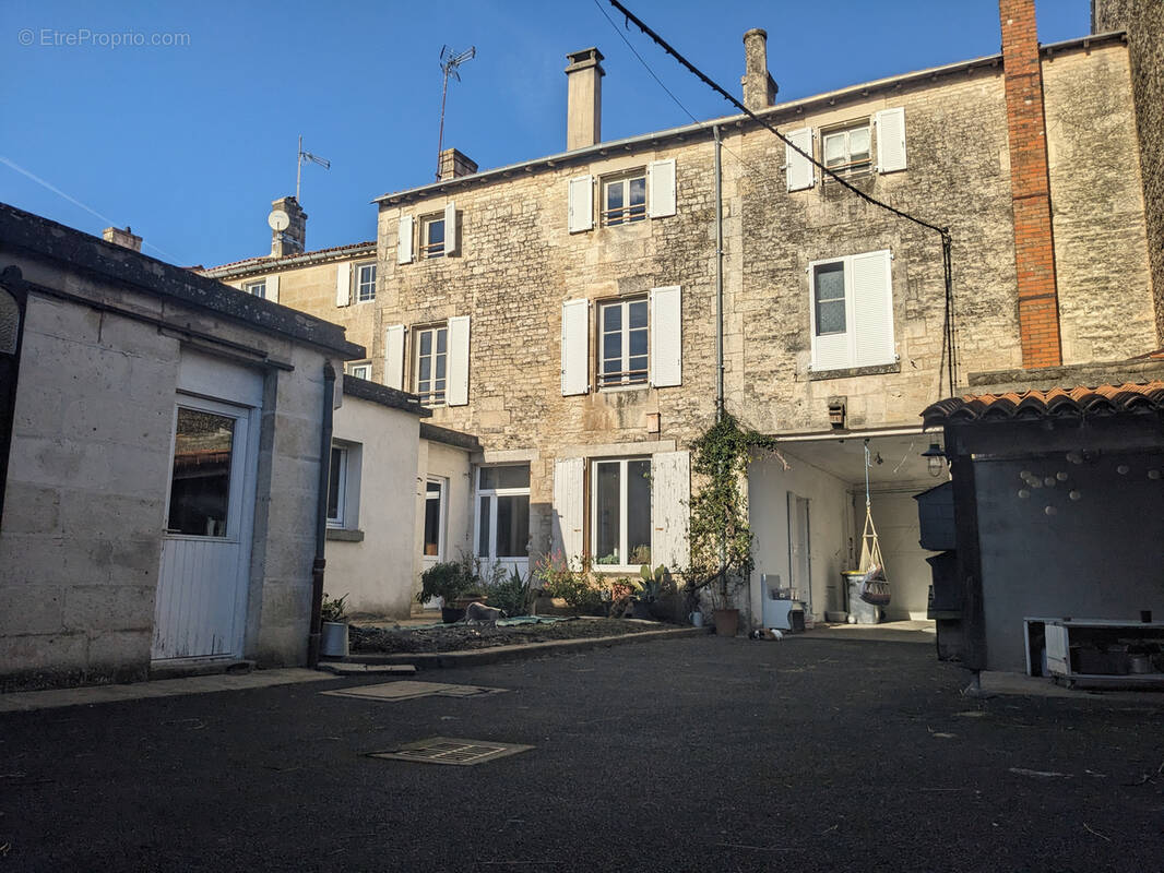 Maison à NIORT