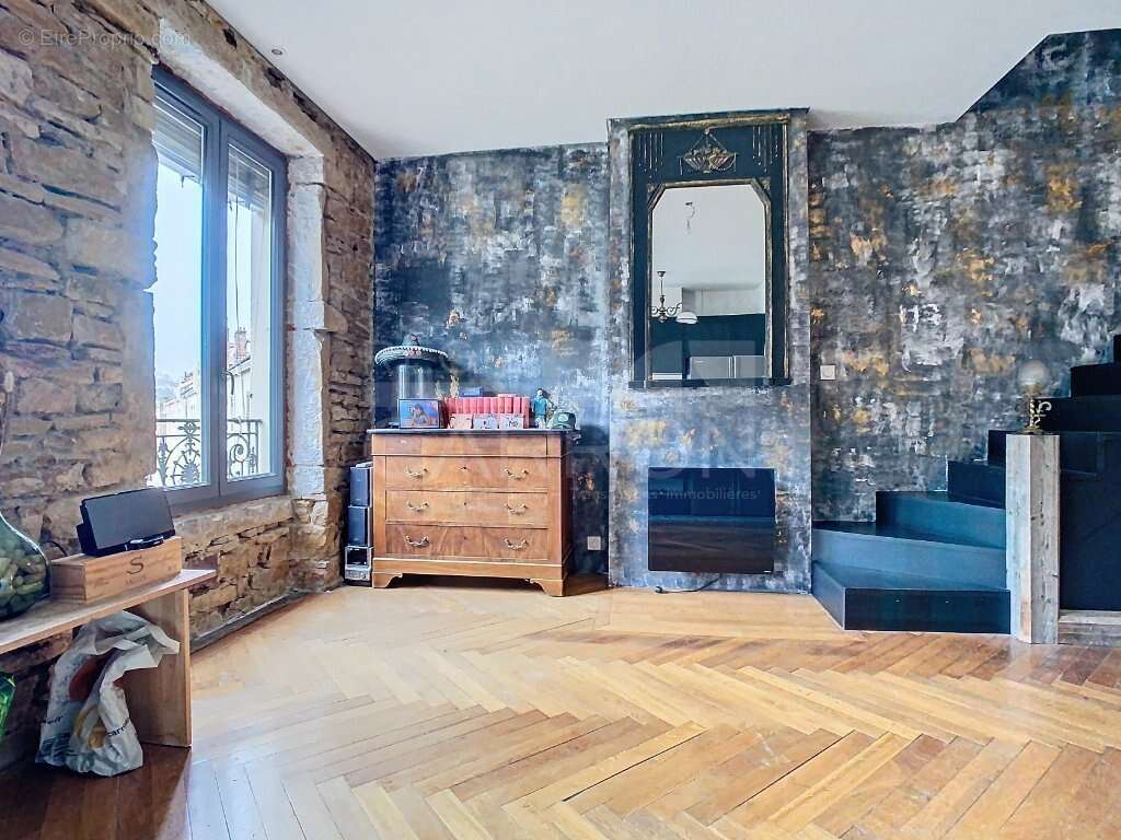 Appartement à LYON-5E