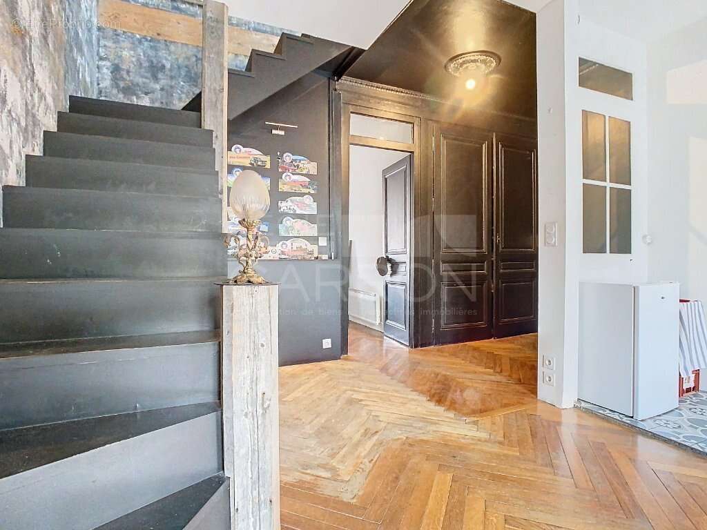 Appartement à LYON-5E