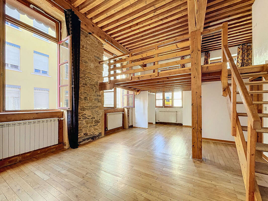 Appartement à LYON-4E