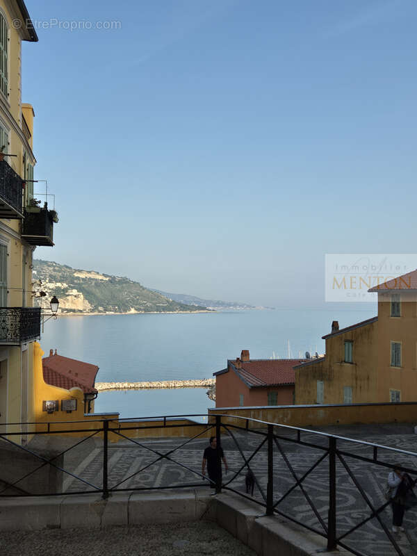 Appartement à MENTON