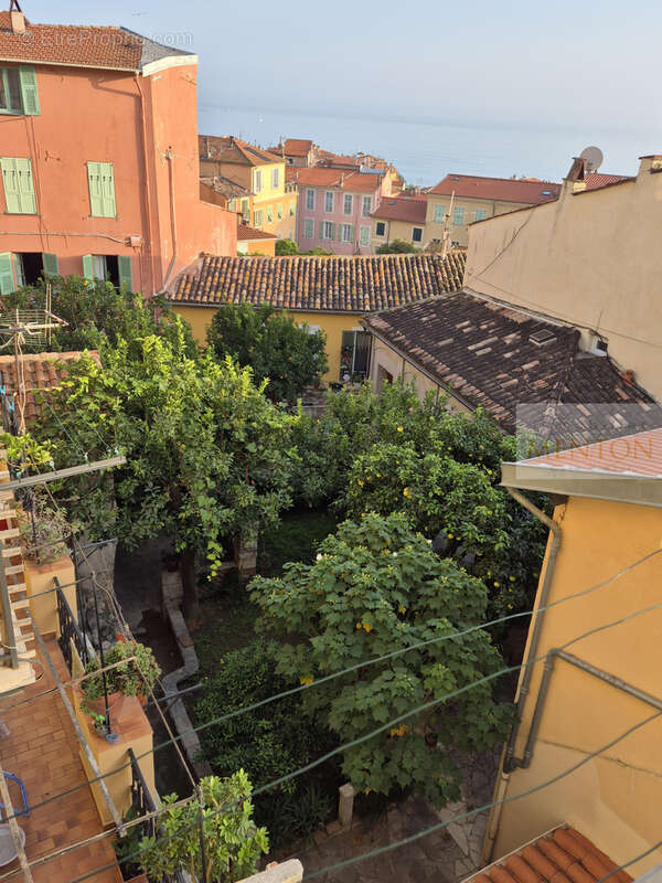 Appartement à MENTON