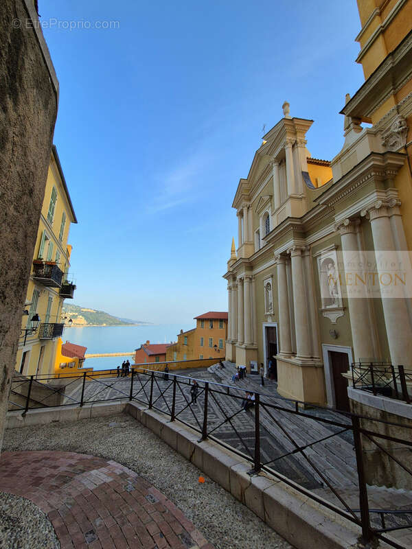 Appartement à MENTON