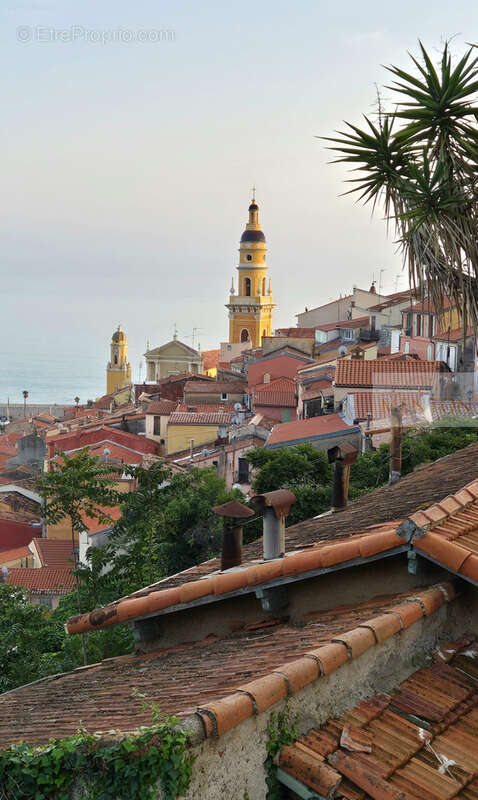 Appartement à MENTON