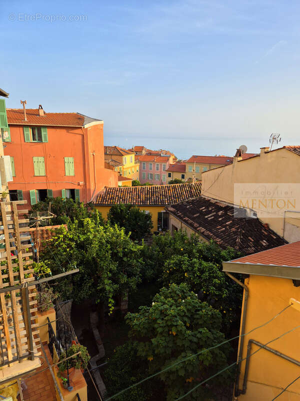 Appartement à MENTON