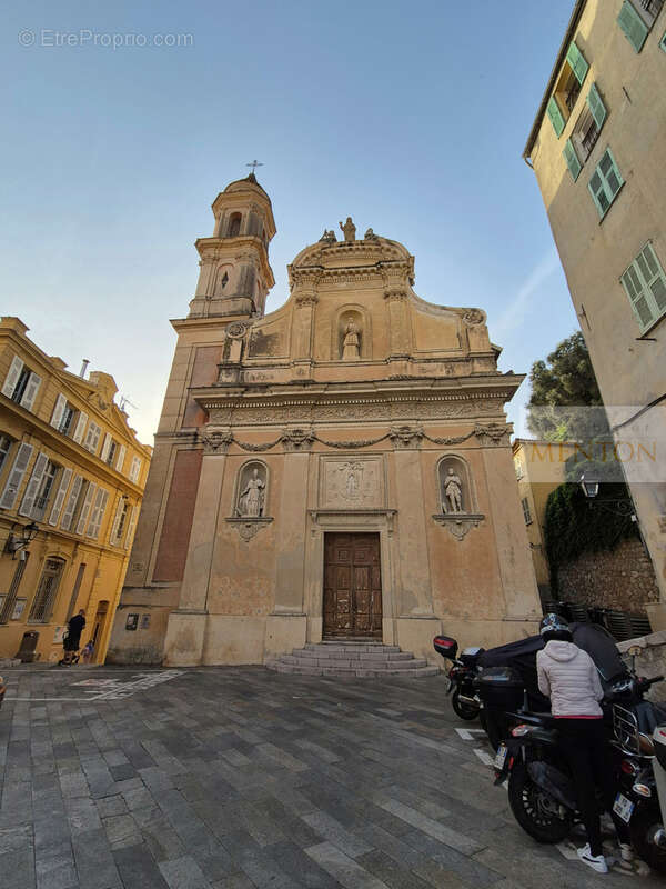 Appartement à MENTON