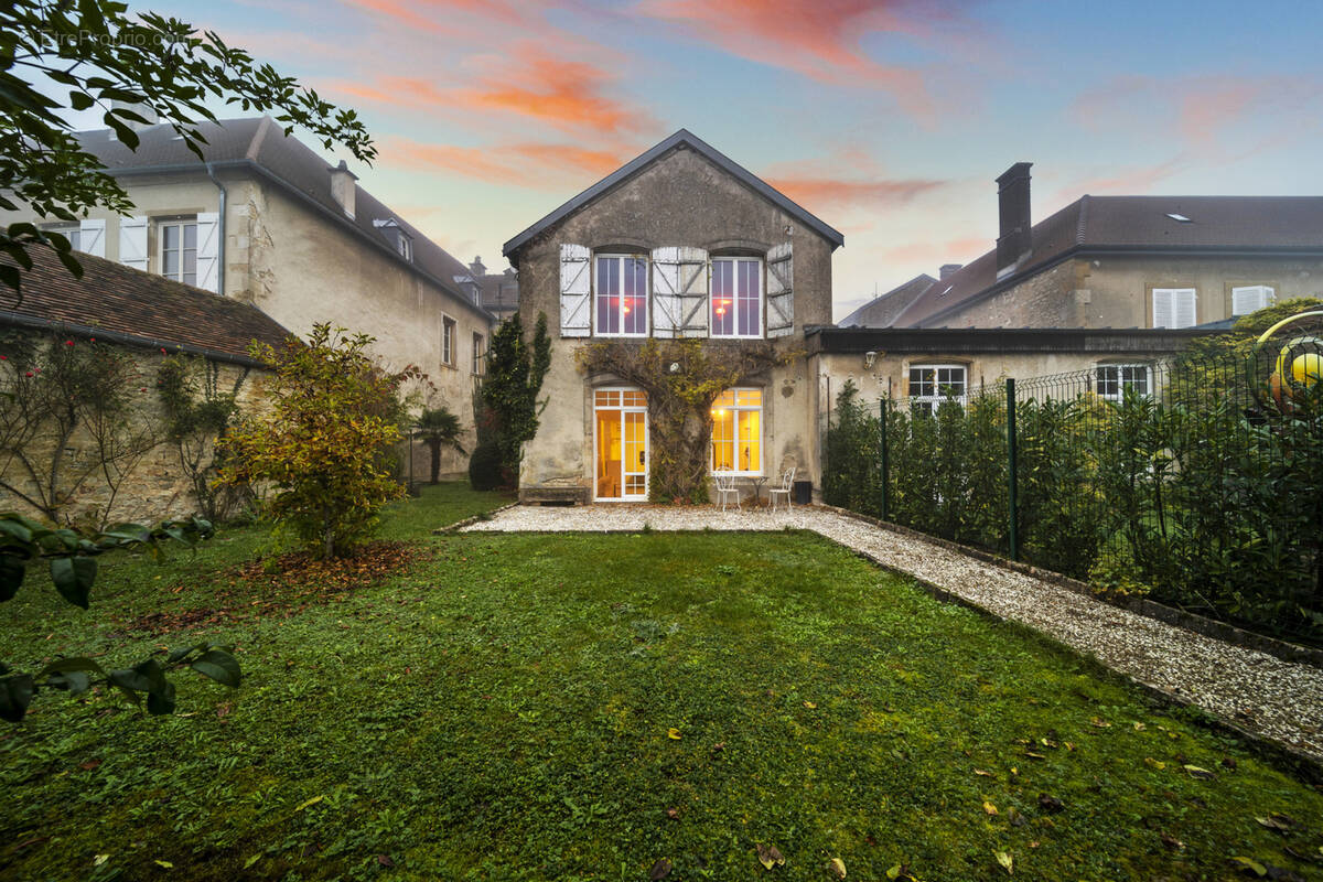 Maison à LANGRES