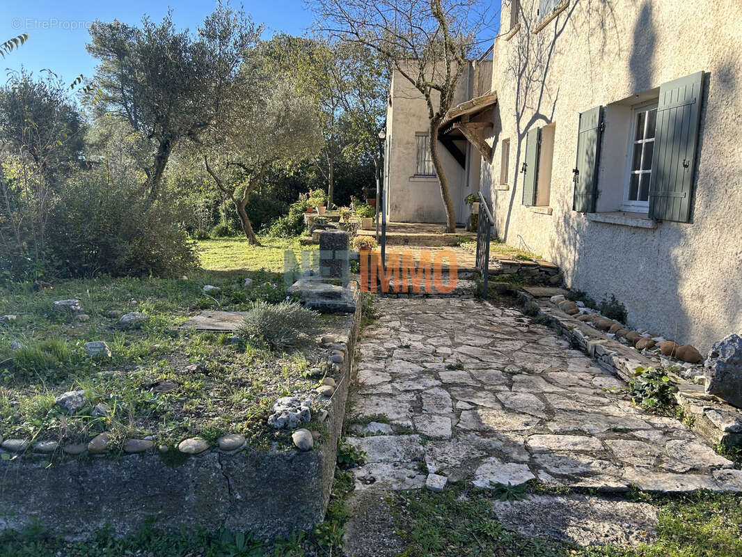 Maison à NIMES