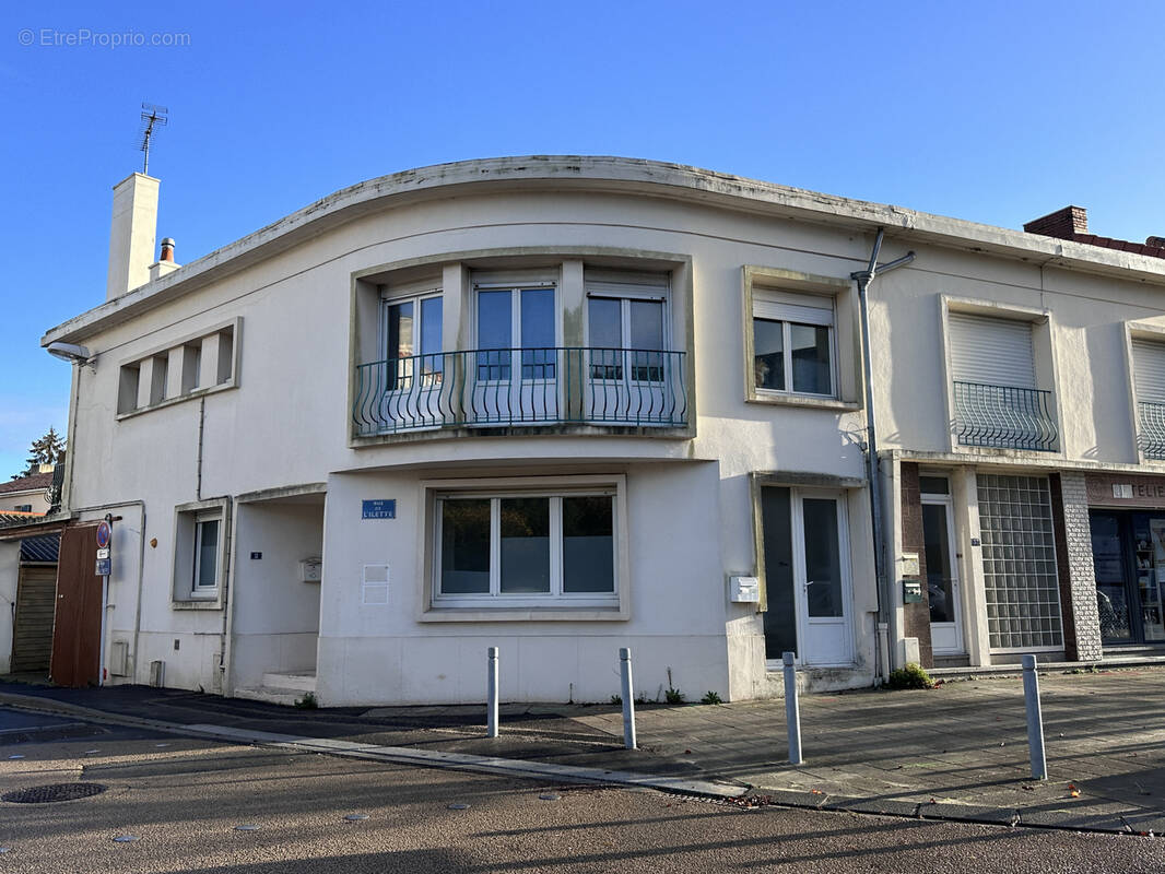 Appartement à LES SORINIERES