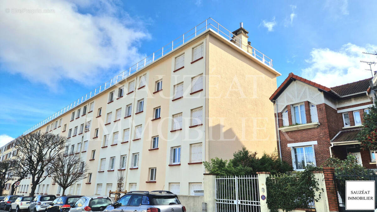 Appartement à BAGNEUX