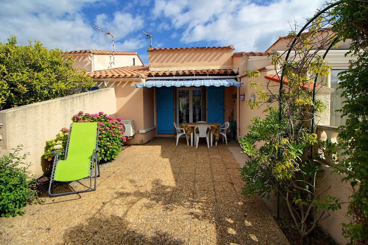 Maison à SAINT-CYPRIEN