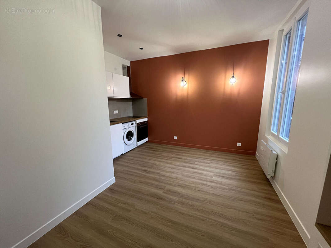 Appartement à NANTERRE