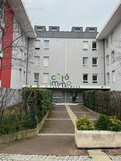 Parking à THONON-LES-BAINS