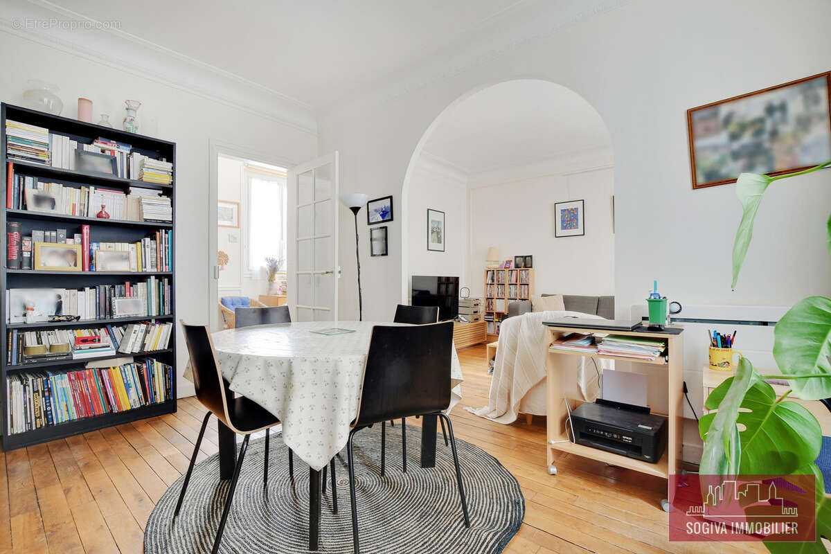 Appartement à PARIS-12E