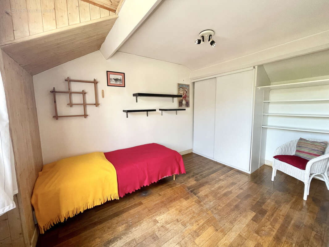 Appartement à MOISSY-CRAMAYEL