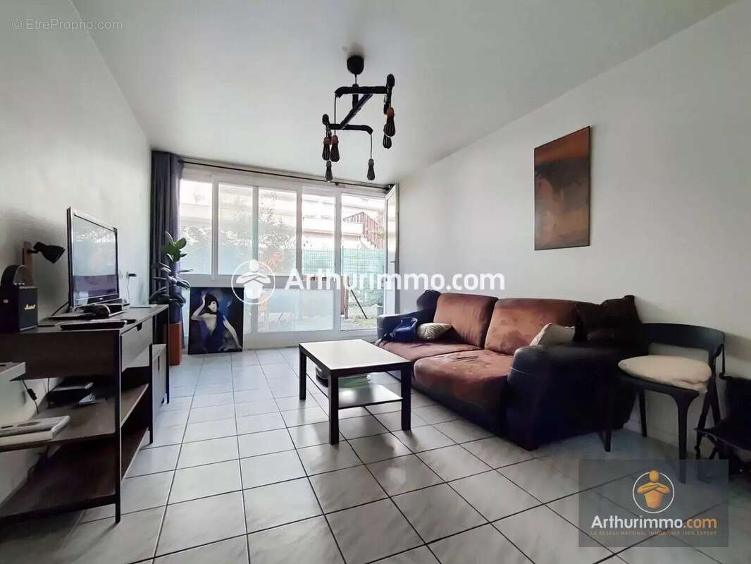 Appartement à LISSES