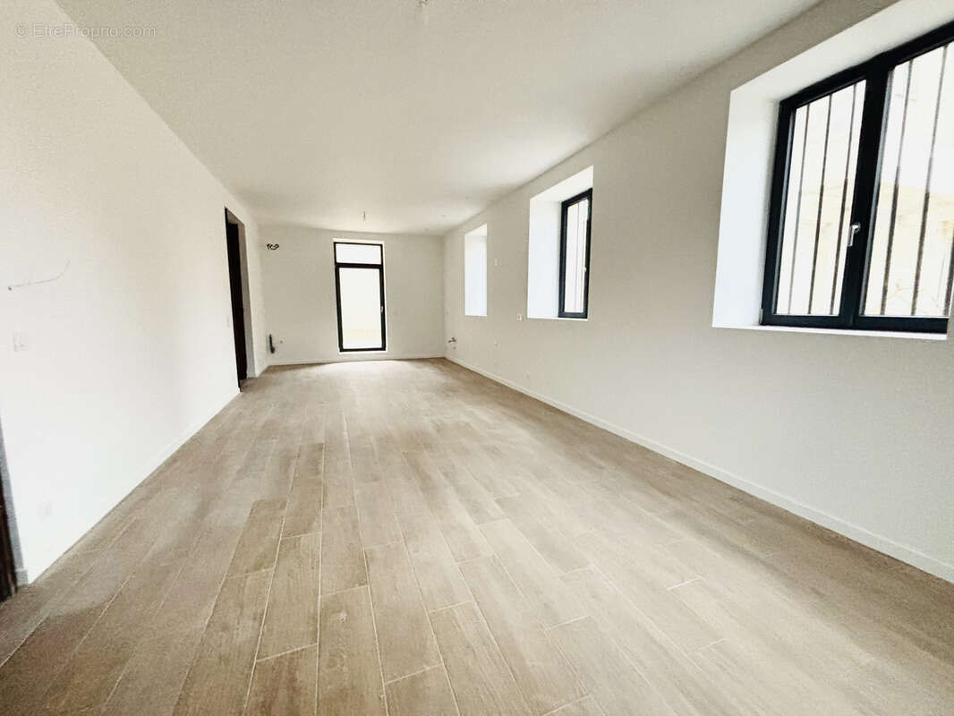 Appartement à MARSEILLE-13E