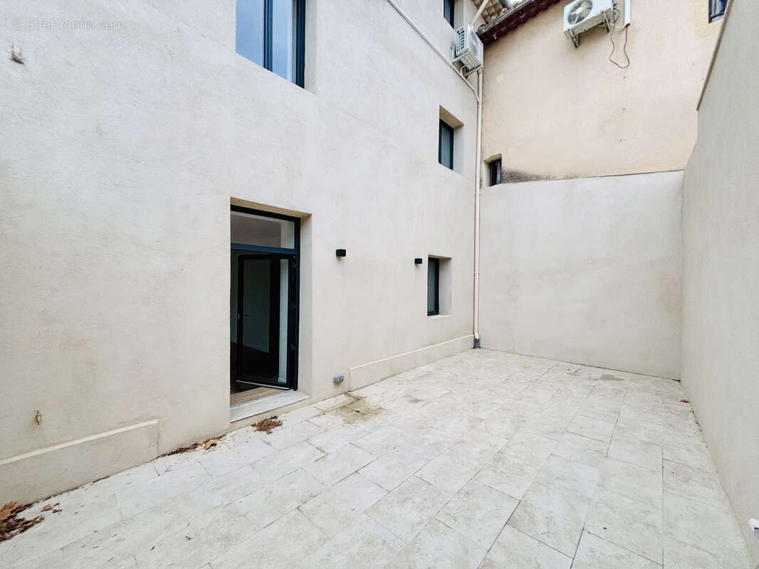 Appartement à MARSEILLE-13E