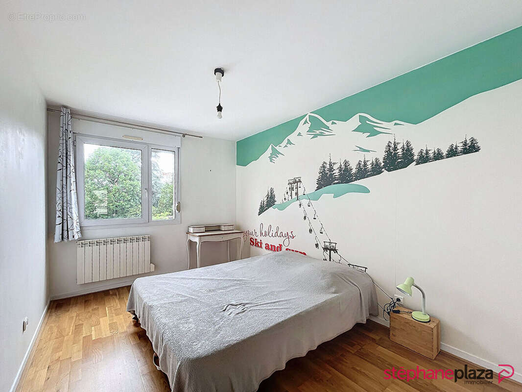 Appartement à LYON-8E