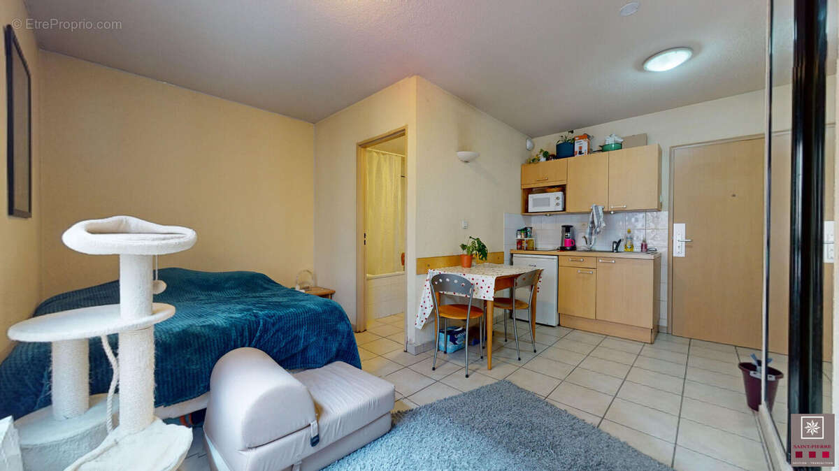 Appartement à LYON-9E