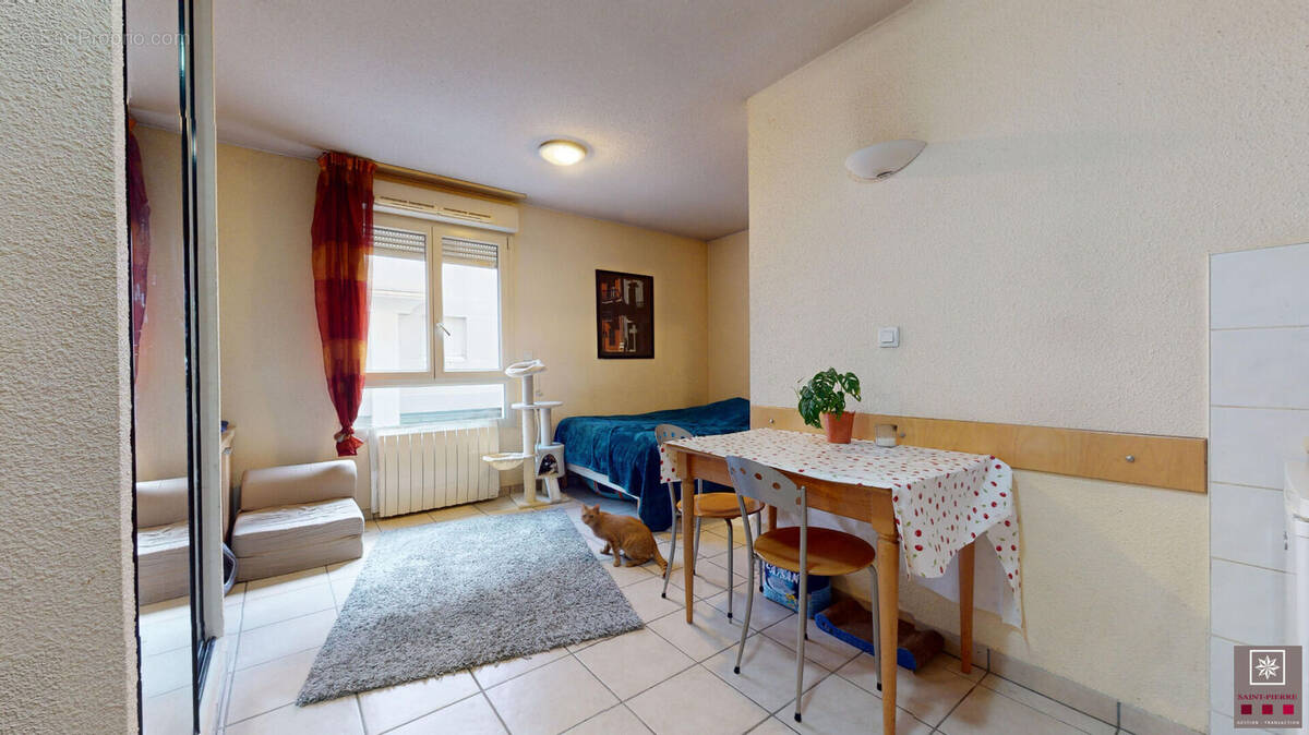 Appartement à LYON-9E