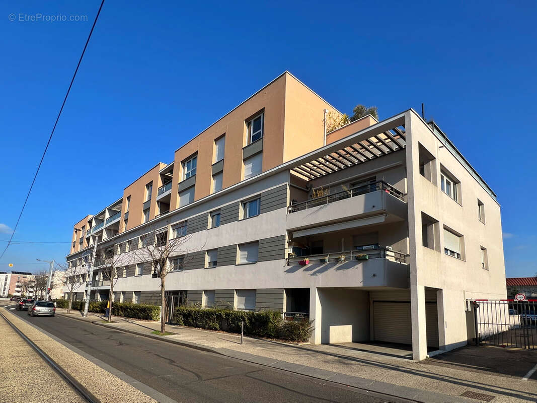 Appartement à SAINT-PRIEST