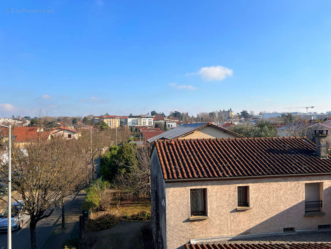 Appartement à SAINT-PRIEST