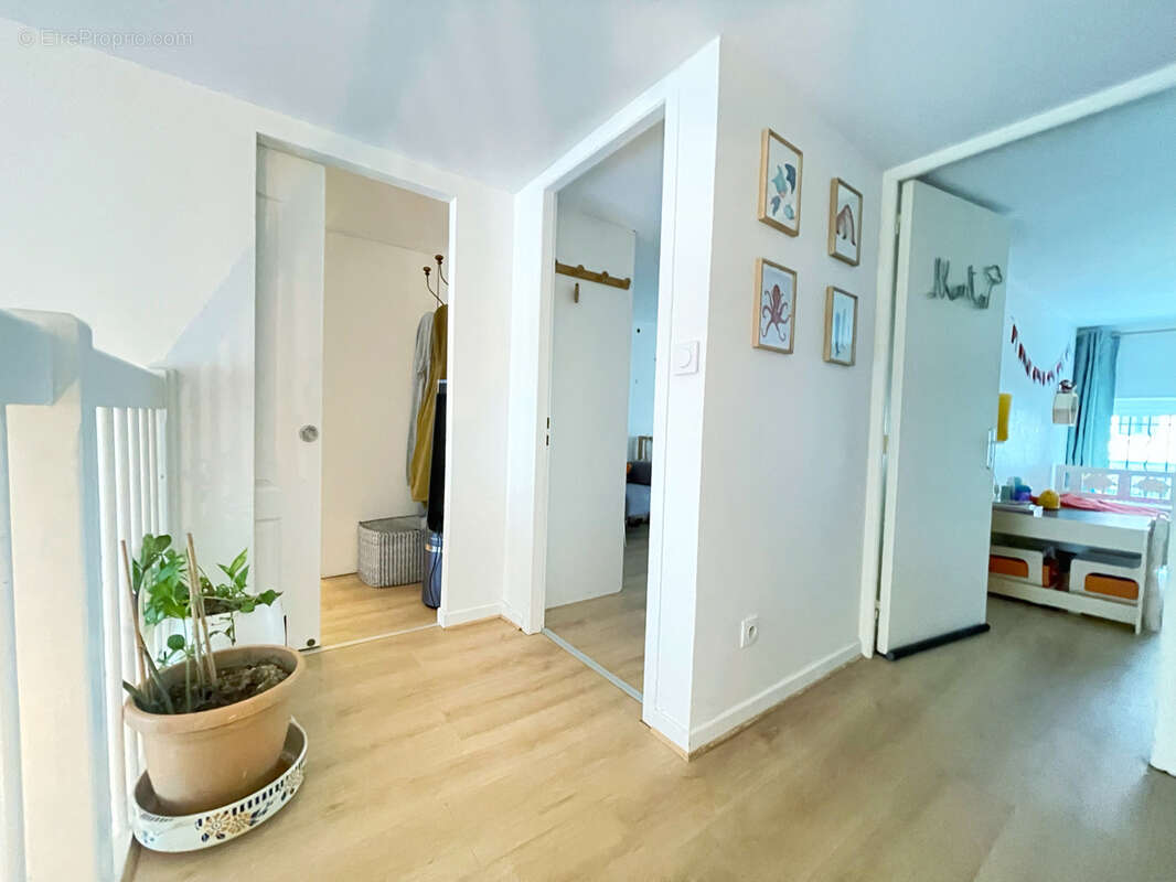 Appartement à OULLINS