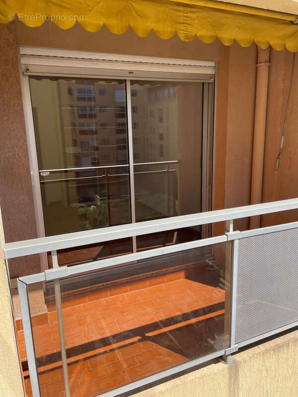 Appartement à MARSEILLE-7E