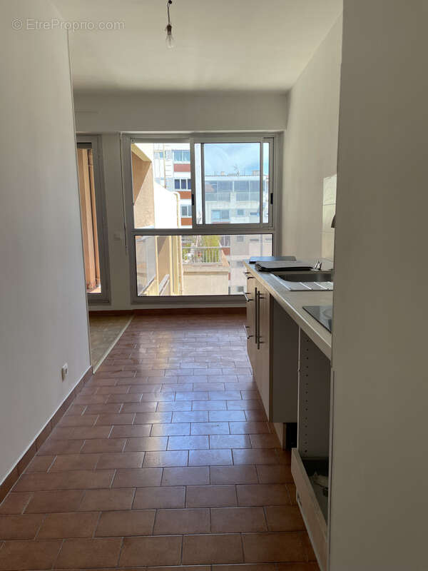 Appartement à MARSEILLE-7E