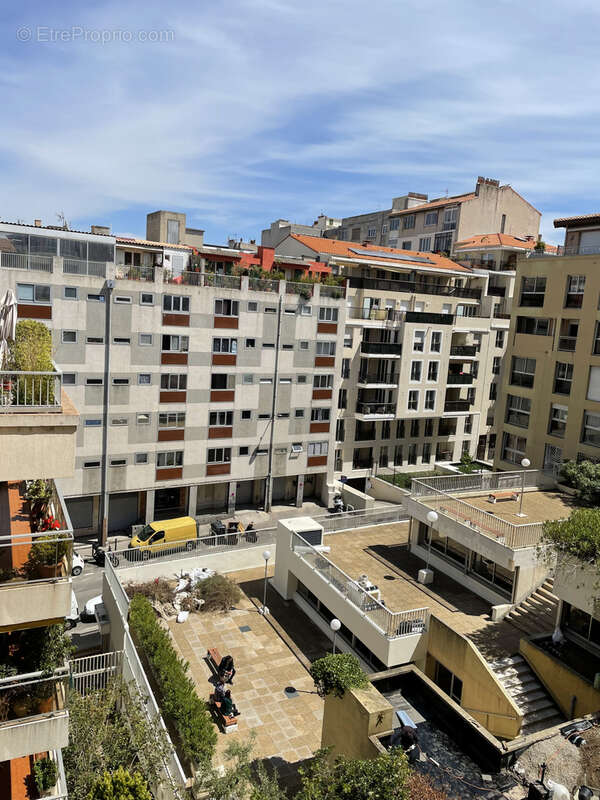 Appartement à MARSEILLE-7E