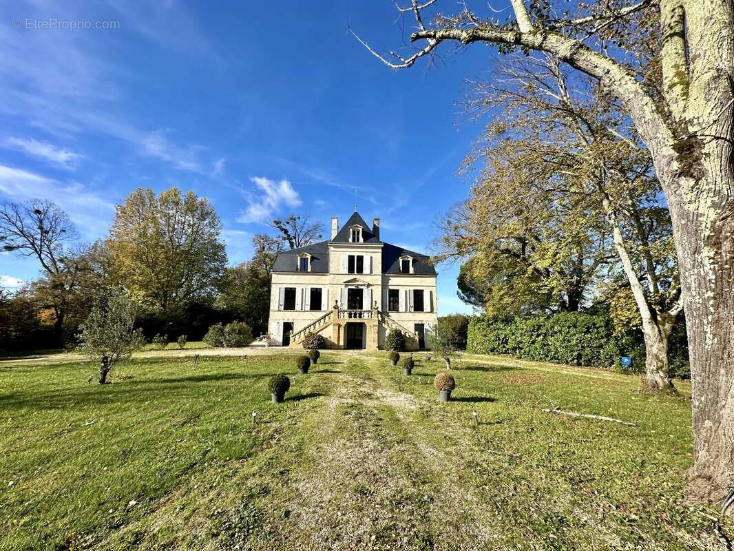 Maison à ROUFFIGNAC-DE-SIGOULES